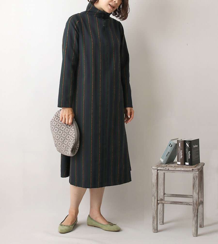 実物大型紙 No 41 ボトルネックワンピース Sml 2l M便 1 2 の通販 Swany Online Shop リネンや生地の通販 鎌倉スワニー