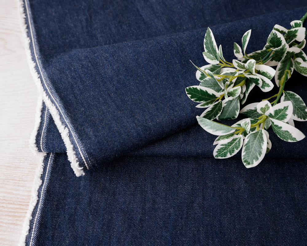 ��Japan Denim��������ơ������եȲù�1��14���󥹥��饹�Τ��ä�����餫�ǥ˥� Emmanuelle