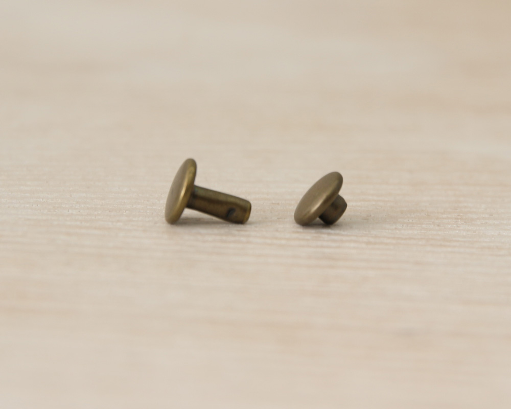カシメ中サイズ(両面タイプ）約8mm 10セット入 [M便 0/1] [K]の通販 | SWANY Online Shop リネンや生地の通販 ...