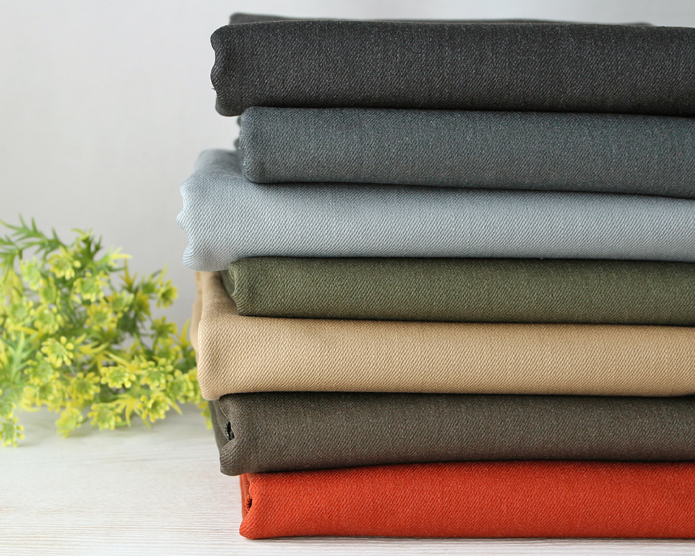 ソフト加工＞JAPAN DENIM ストレッチタイプのカラーデニム（12オンス