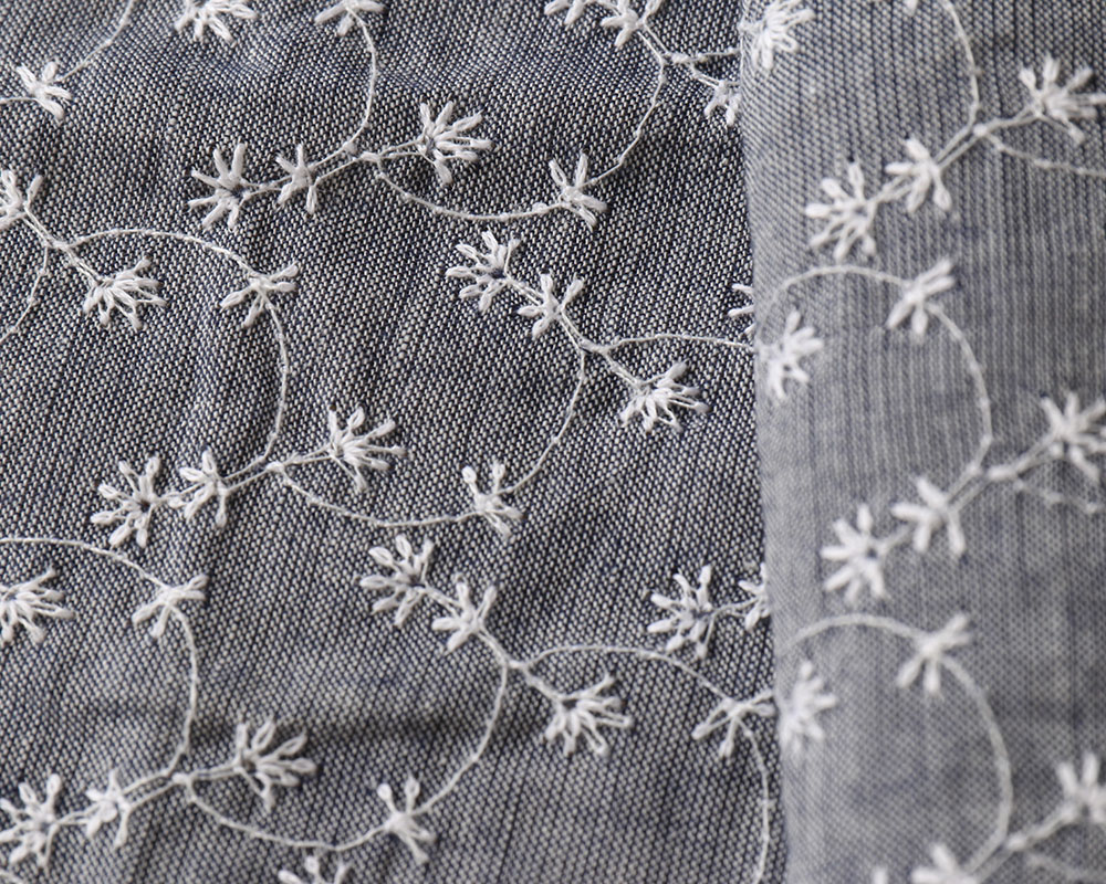 インド綿　刺繍 