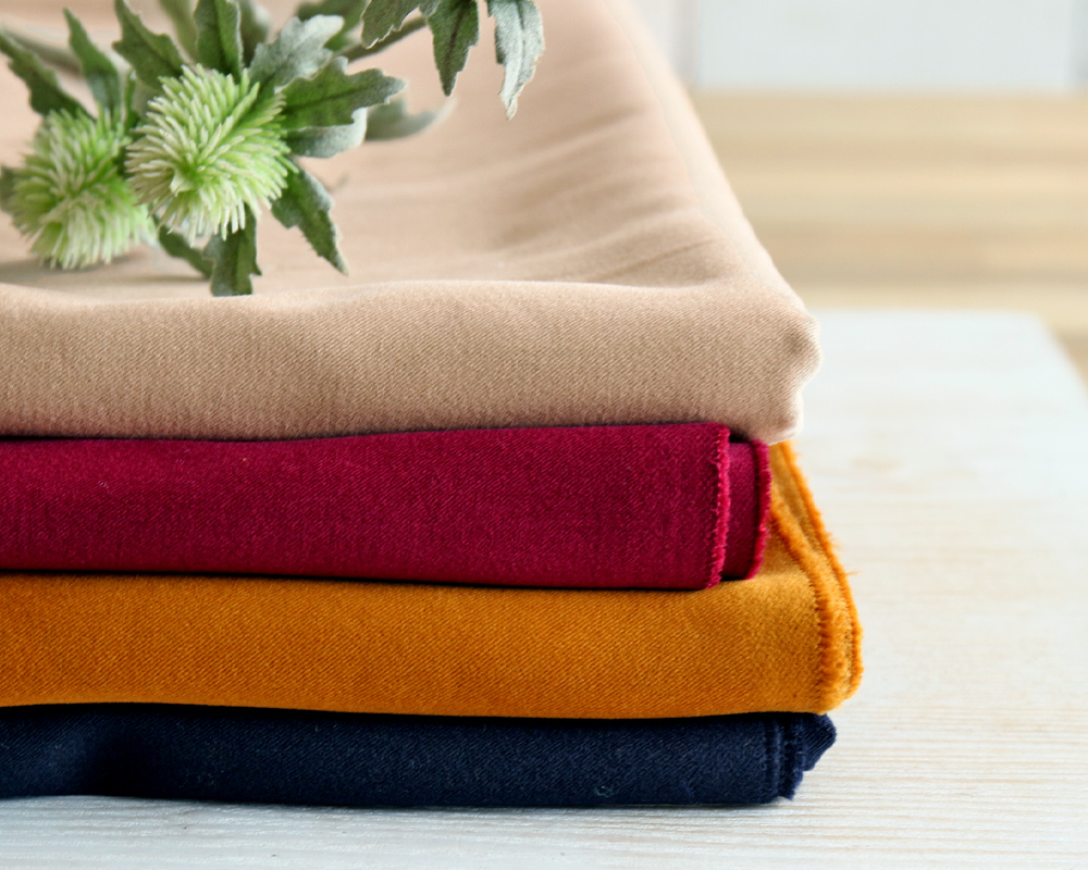 Made in 尾州＞プレミアムコットンのモールスキンファブリック Florina