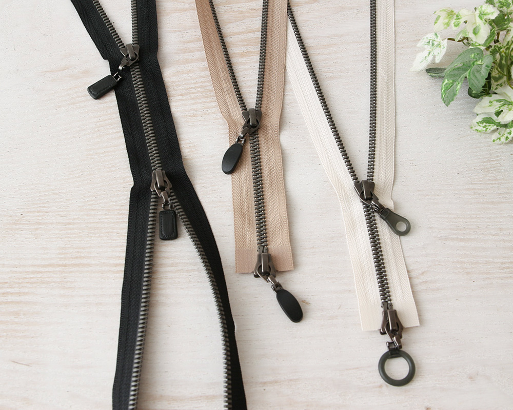 YKK【SWANY別注】メタルックス・タフファスナー 80cm 逆開・オープン