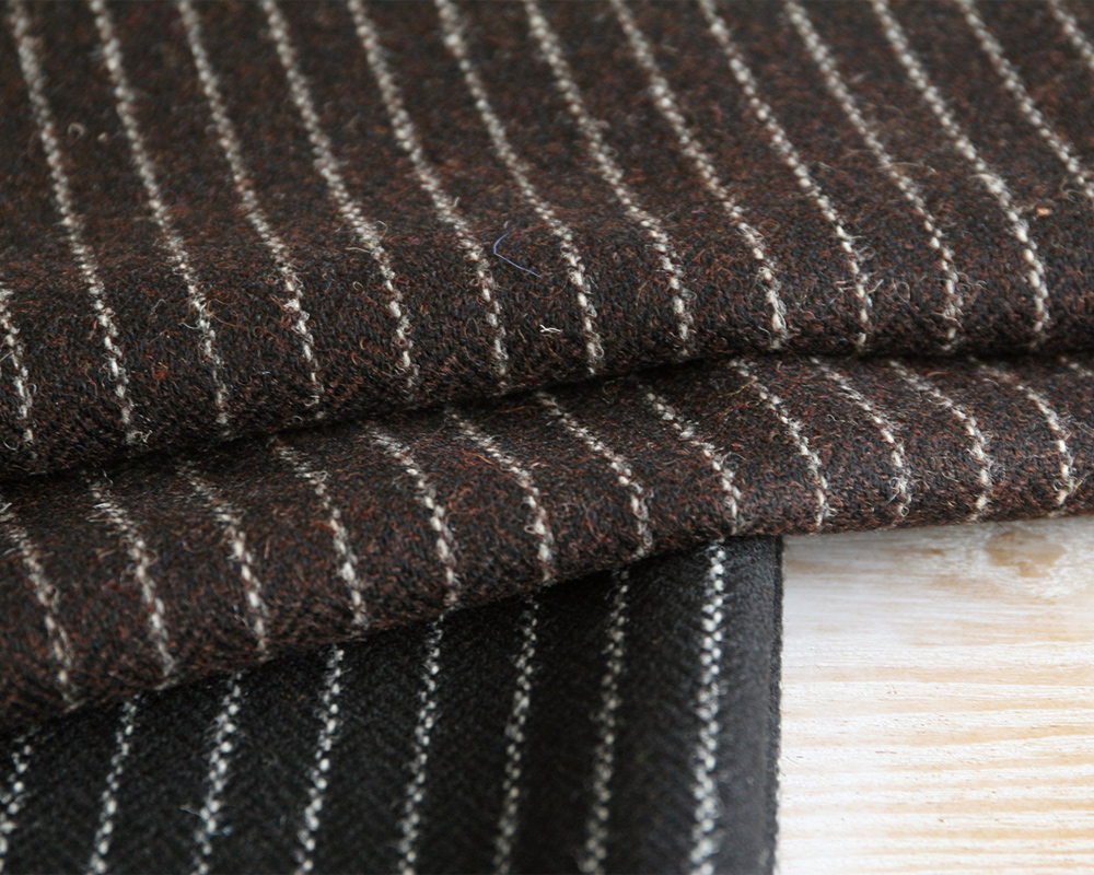 PD]＜イギリス製＞＜Harris Tweed＞ハリスツイード・クラシカル