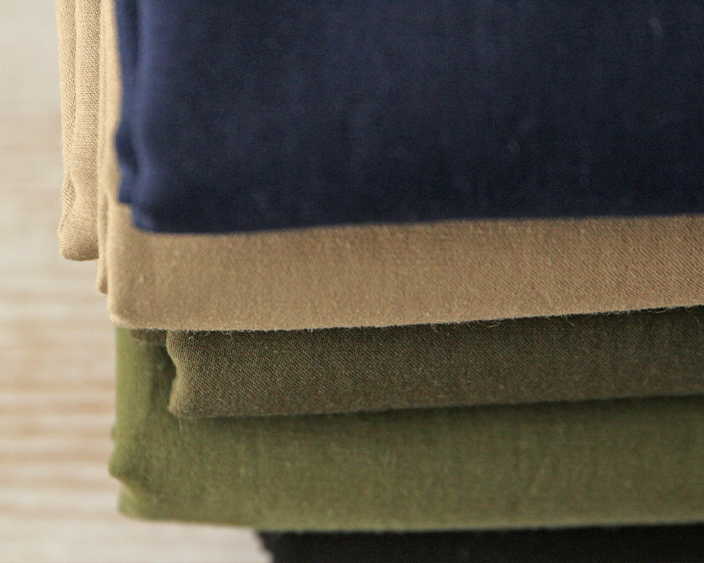 ヴィンテージソフト加工＞コットンandラミーのバックサテンクロス