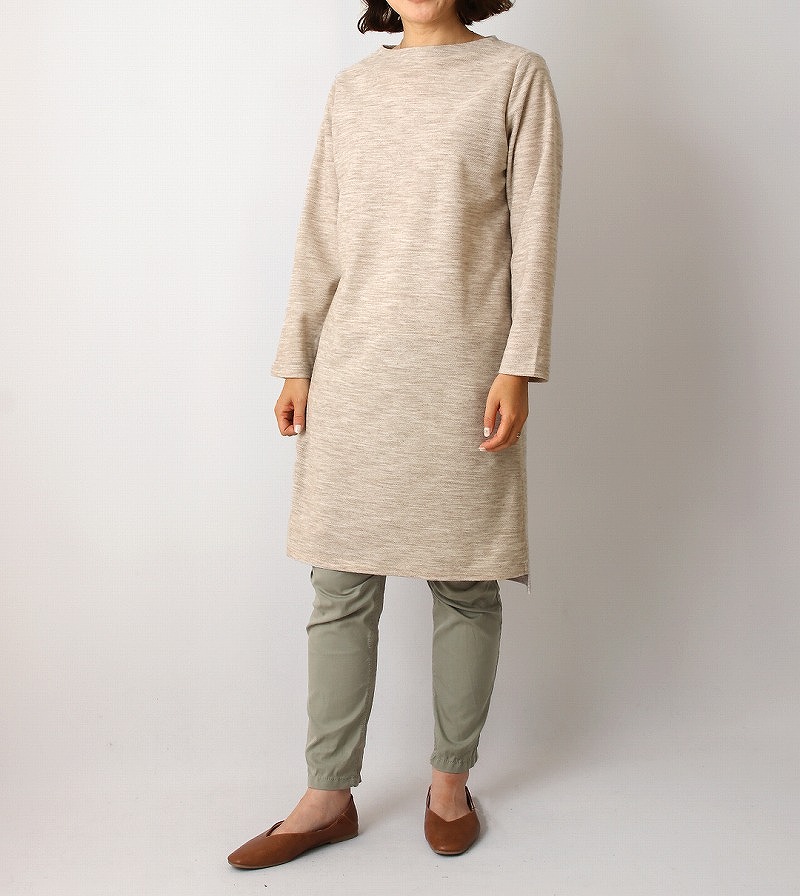 ハンドメイド ボトルネック の ワンピース M〜Lサイズ 驚きの破格値