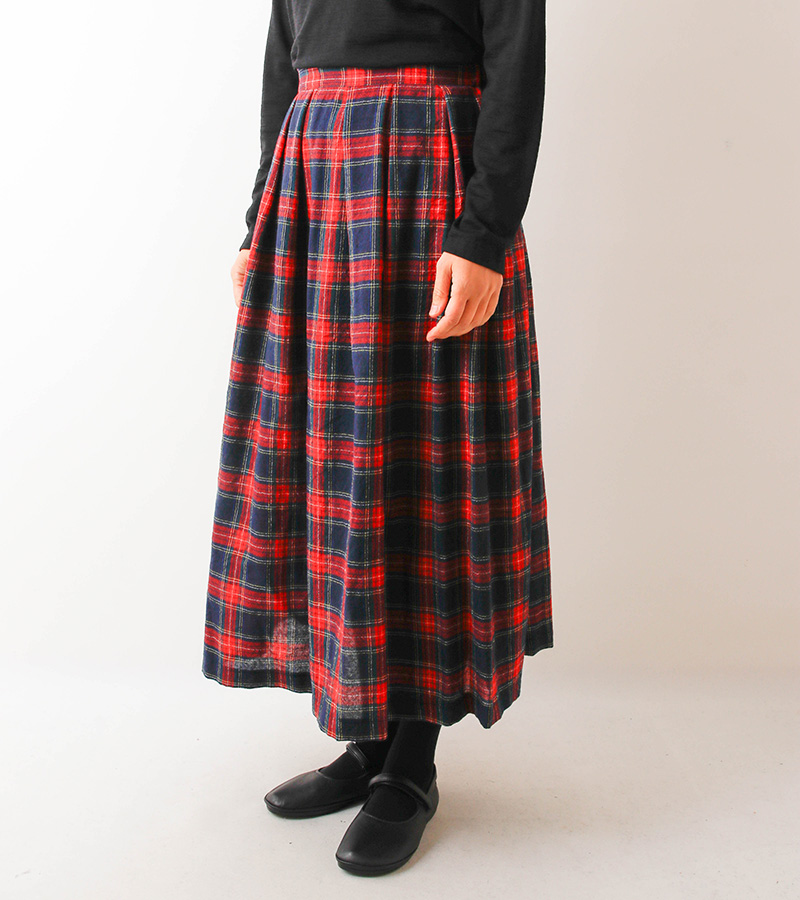 FWK ENGINEERED GARMENT チェックウールスカート 黒赤 FWK ENGINEERED GARMENT チェックウールスカート 黒赤