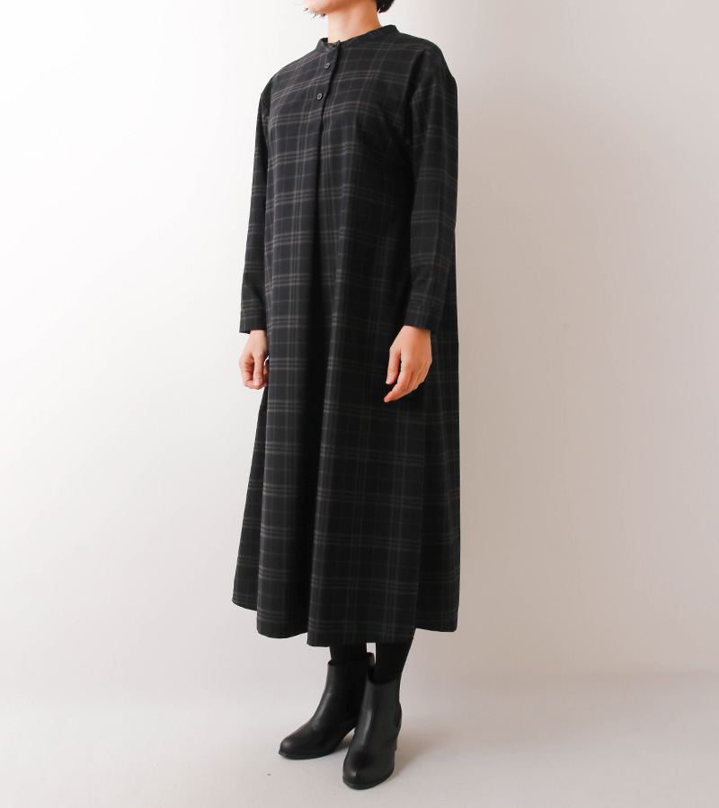 サンプル販売】スタンドカラーの前タックワンピース SAMPLE 3138 [M便