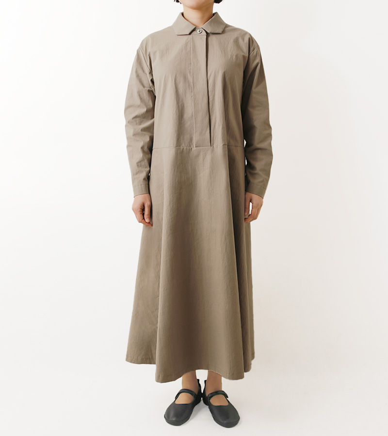 実物大型紙【No.6017】比翼あきの切替フレアーワンピース(SML・2L) [M